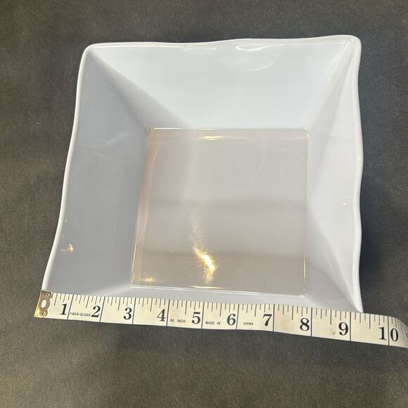 FDG Large White Square Melamine Serving Bowls 9 3/8” Set of 4 each 114 oz NEW - Picture 4 of 7